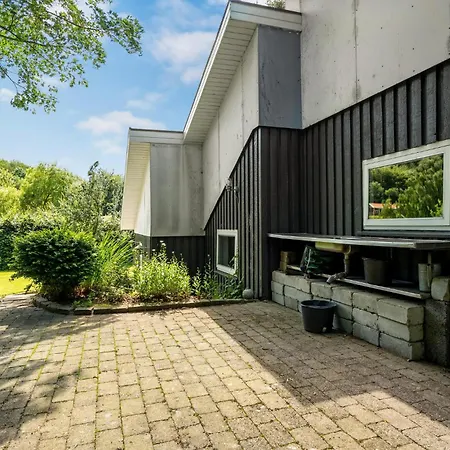 Holiday home Amazing In With Wifi